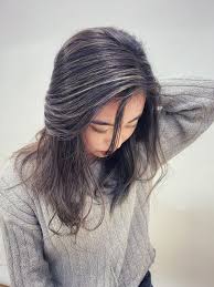 洒落てるハイライトカラー特集 失敗しないオーダーヘアカタログ hair ハイライトカラー ヘアスタイリング ハイライト