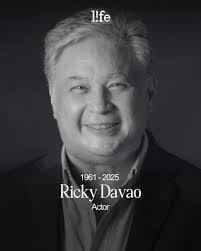 Carol Cava's Instagram, Twitter & Facebook