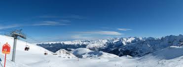 Le ministre de la santé, de la population et de la réforme hospitalière, mohamed miraoui, a fait savoir ce samedi à alger que le programme d'importation de médicaments pour l'année 2020 avait été libéré le 1er juillet 2019 afin de pallier les ruptures récurrentes. Loi Montagne Le Texte Adopte Accorde Une Place Minime A L Environnement