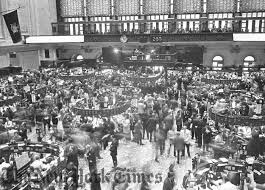 Trading Floor At Stock Exchange 1970 Wall Street Attractions New York City Photos Stock Exchange New York City Photos Chicago Mercantile Exchange