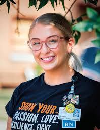 Loretta Muench's Instagram, Twitter & Facebook