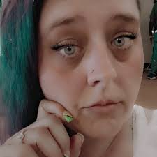 The average age of a first time MOM is 28 years old How old were you when  you became a mama.