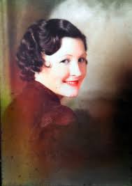 Taken in South Irvine 1978 My Grandfather Floyd Johnson & 5 of His 10  Children. Sadly he passed away in 1980 at the Age of 94 and yes his hair  never turned