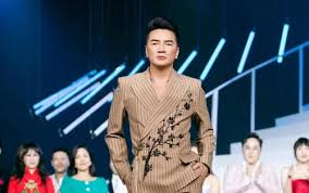 Được gắn thẻ Đàm Vĩnh Hưng - VieZ
