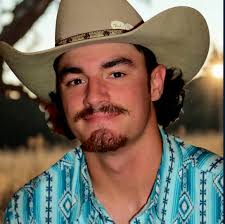 Introduction of singer songwriter from southeast Texas