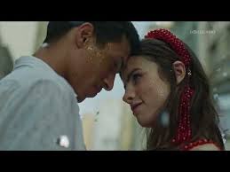 Giulia Be conta sobre seus romances em campanha do Boticário