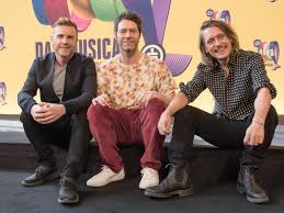 His spouse is katie halil (m. Take That Musical Howard Donald Manchmal Muss Ich Mich Noch Kneifen Musik Westfalische Nachrichten