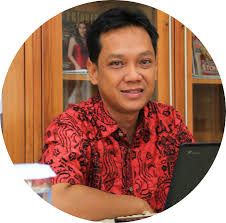 Sumber penyemangat ini tidak harus berbentuk dukungan langsung. Penulis Biografi Ghostwriter Indonesia