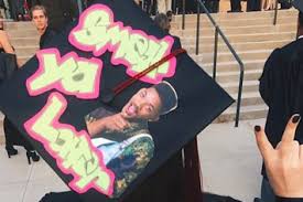 You can make it any design you want, with any saying — it can be something that motivates others, sparks a little inspiration or. 27 Ingenious Ways To Decorate Your Graduation Cap
