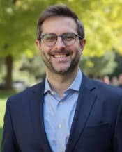 Kara Backus's Instagram, Twitter & Facebook