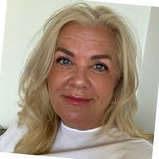 Jeanette Aaen Email & Phone Number