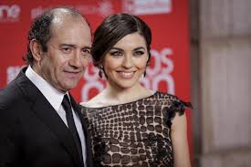 O primeiro fruto do casamento de josé raposo e sara barradas vai ser uma menina, confirmou o casal de atores nas redes sociais. Jose Raposo And Sara Barradas Dating Gossip News Photos