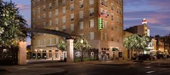 Not only is the venue great, but their floral design work and wedding coordination service were well worth it too. 45 College Station Hotel Wedding Venues Find Hotels For Weddings In College Station Tx Travelocity