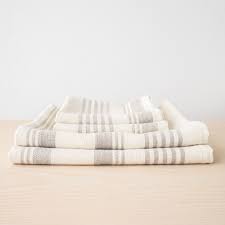 Towels & washcloths └ bathroom supplies & accessories └ bath └ home, furniture & diy all categories antiques art baby books, comics & magazines business, office & industrial cameras & photography cars, motorcycles & vehicles clothes. 180 Best Linen Bathroom Linen Bath Towels Hand Towels Guest Towels And Washcloth Ideas In 2021 Linen Bath Towels Guest Towels Hand Towels