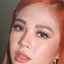 Nicole Mae Robles (@roble3_mae)