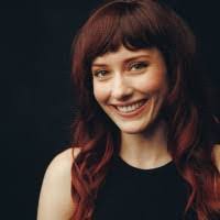 Lauren Frank's Instagram, Twitter & Facebook