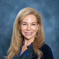 Denise Greer's Instagram, Twitter & Facebook