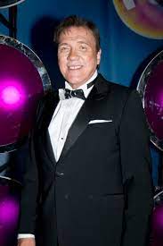 Jun 14, 2021 · derfor håper jeg at vi som lag kan vise at vi står opp for å gi henne en fin avslutning, sier sjögren. Christer Sjogren Wikipedia