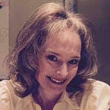 Kimberly Aikens's Instagram, Twitter & Facebook