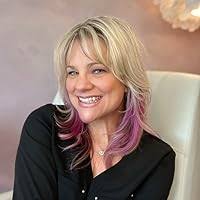 The Blue Book: A Must-See, Can't-Miss, Won't-Forget Guide to Nantucket by  Elin Hilderbrand