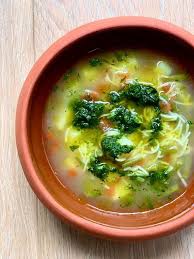 Soupe Au Pistou De Cyril Lignac Dans Tous En Cuisine Mes Meilleures Recettes Faciles En 2020 Recette Cyril Lignac Pistou Recette