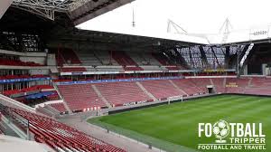Voor een meer dan geslaagd personeelsfeest, evenement of zakelijke bijeenkomst is het philips stadion de perfecte locatie. Philips Stadion Psv Eindhoven Guide Football Tripper
