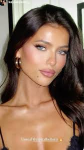 glamorous makeup look