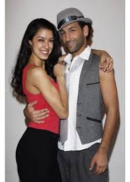 Rebecca mir (22) und massimo sinato (33) wollen noch 2014 heiraten. Rebecca Mir Und Massimo Sinato Sind Offiziell Ein Paar Desired De