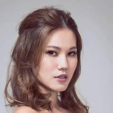 The Secret Diary of a Mom to Be (2020)