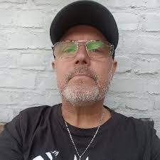 Rex Smart's Instagram, Twitter & Facebook