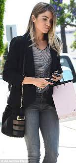 Hardwicke is tanned and taut, her blond hair cascading in a hundred small, tight braids. Nikki Reed Shows Off Newly Blonde Hair A Week After Filing For Divorce Daily Mail Online