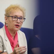 Ce spune Avocatul Poporului despre posibilitatea ca un angajator să le  ceară salariaţilor să se vaccineze ⋆ Universul.net