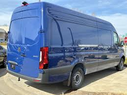 Image result for Vanda Blue 2016 Sprinter