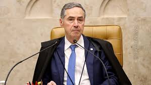 Ministro Barroso diz que IA escreverá sentenças jurídicas “em breve”