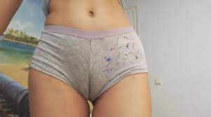 Please try and use a widely accepted site for images posted: Its Porn Dutch Girl With A Sexy Camel Toe On Cam