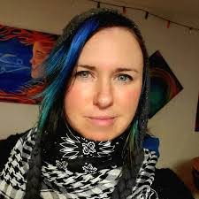 Amanda Cloyd's Instagram, Twitter & Facebook