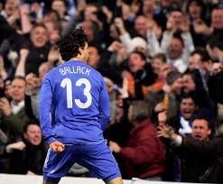 Emilio ballack, hijo de 18 años de michael ballack, ha fallecido en el día de hoy en michael ballack jugó en el fc bayern de 2002 a 2006. Ballack Regressa Ao Chelsea Com Muito Gosto Maisfutebol