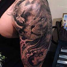 Tattoo Lion With Dove Portrait Http Tattootodesign Com Tattoo Lion With Dove Portrait Tattoo Tattooed Tatto Black Tattoos Tattoos Trendy Tattoos