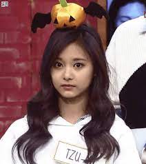 Pin By Kpop Fn On From Reddit Beauty Cute Gif Uzzlang Girl