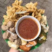 Akan terasa enak kalau kuah kacangnya juga enak. Siomay Batagor Shopee Indonesia