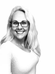 About Lea Jacobson, CCA