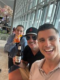 Masters softball team needs players for world series