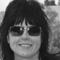 Peggy Epler's Instagram, Twitter & Facebook