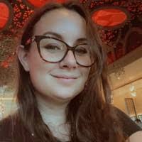 Audrey Brunelle's Instagram, Twitter & Facebook