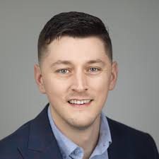 Larry Nutt's Instagram, Twitter & Facebook