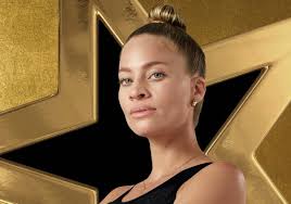 Amber All's Instagram, Twitter & Facebook