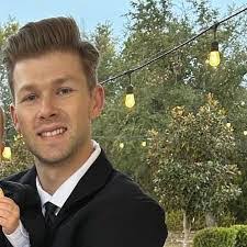 Amber Valadez's Instagram, Twitter & Facebook