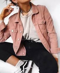 53 Modische Outfit Ideen Fur Die Schule Winteroutfitsforschool 53 Modische Out Die Fur Modische In 2020 Trendy Spring Outfits Cute Casual Outfits Cute Outfits
