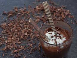 Paris Confidential The Mystery Mousse Behind The Chocolate Bar Mousse Recipes Easy Chocolate Mousse Chocolate