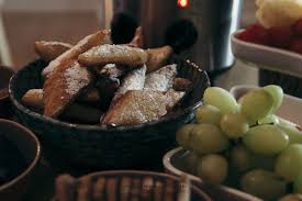 Adventssunde Veganes Schmalzgeback Aus Dem Schokoladenbrunnen Schokoladenbrunnen Lebensmittel Essen Lecker